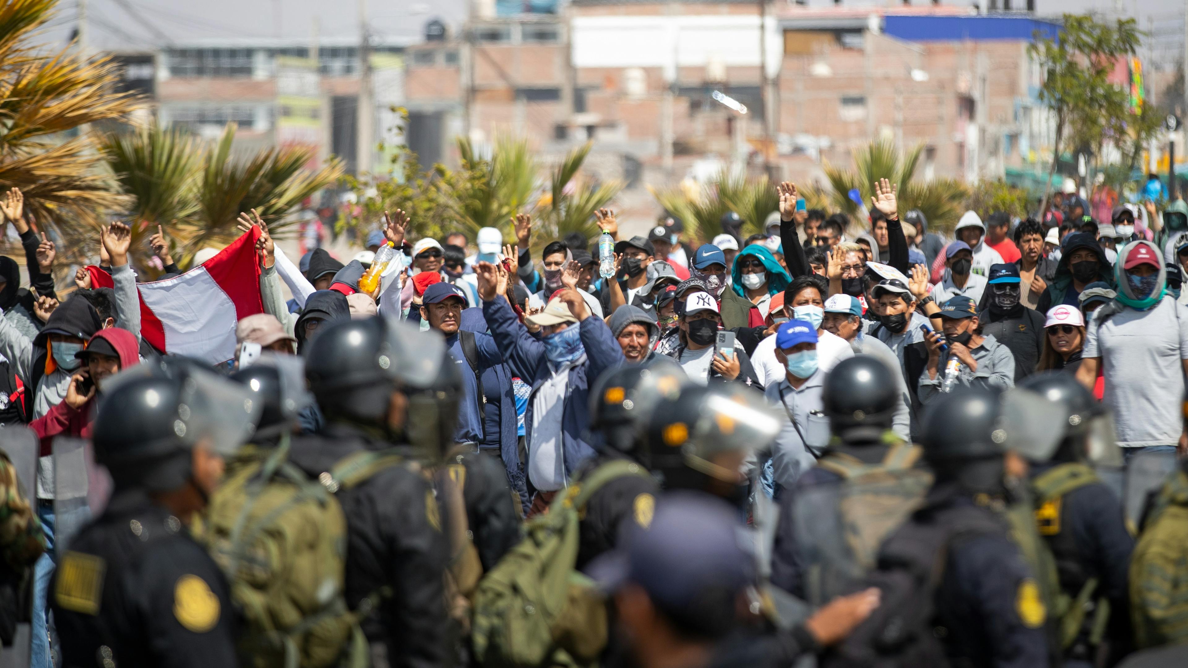 crowds in peru 