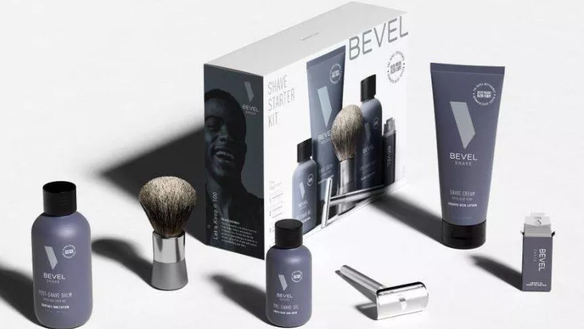 Bevel shaving set