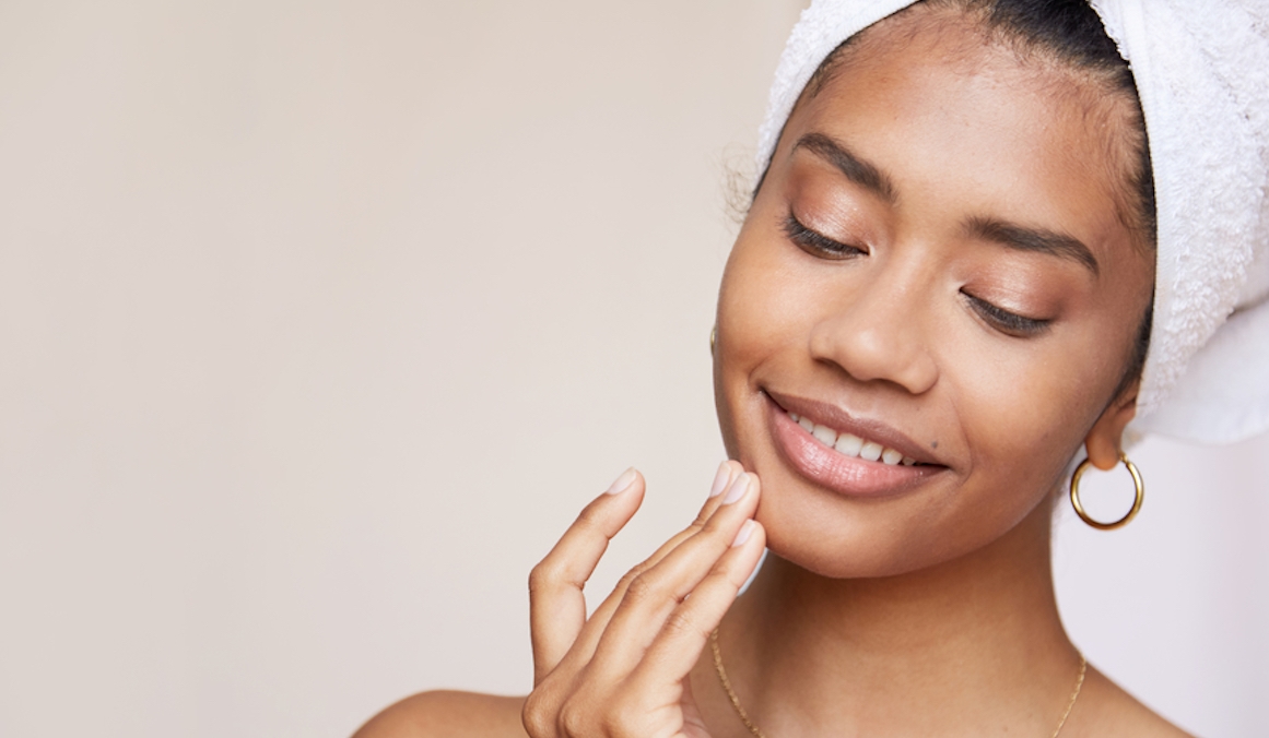 Featured image for Real Talk: Why Do Rogue Chin Hairs Appear and How Do We Make Them Stop?