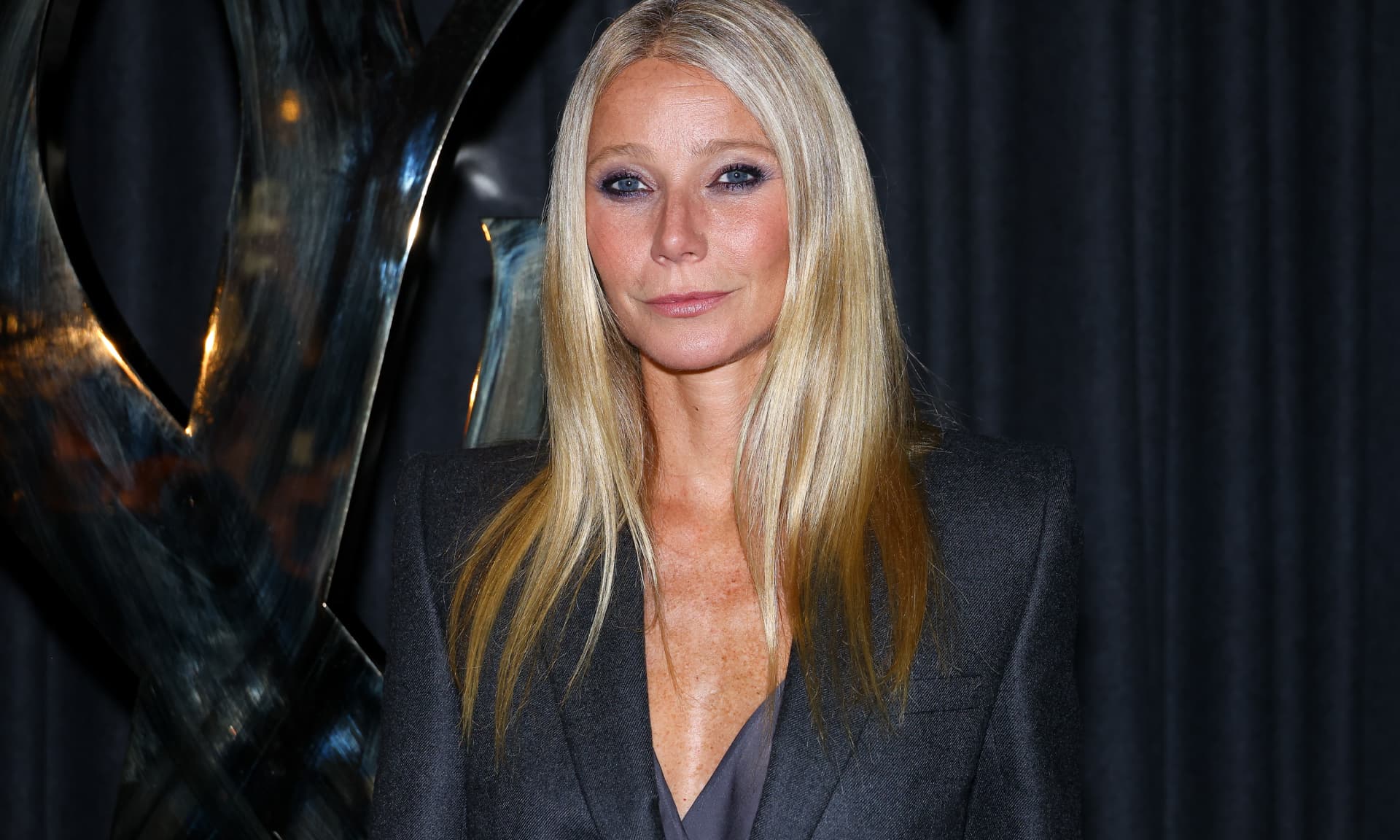 Gwyneth Paltrow in a black outfit