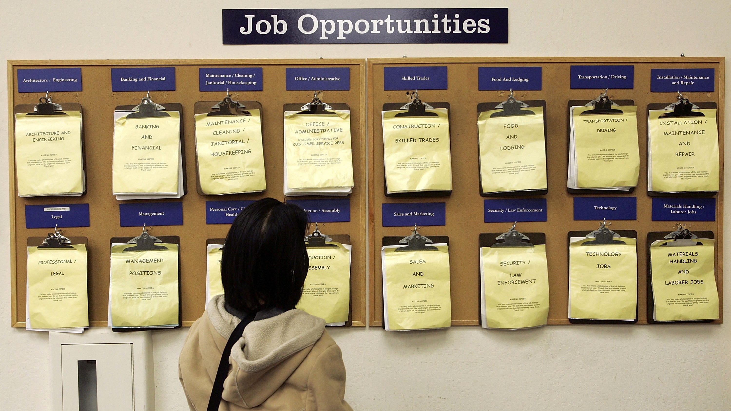 Who qualifies for unemployment