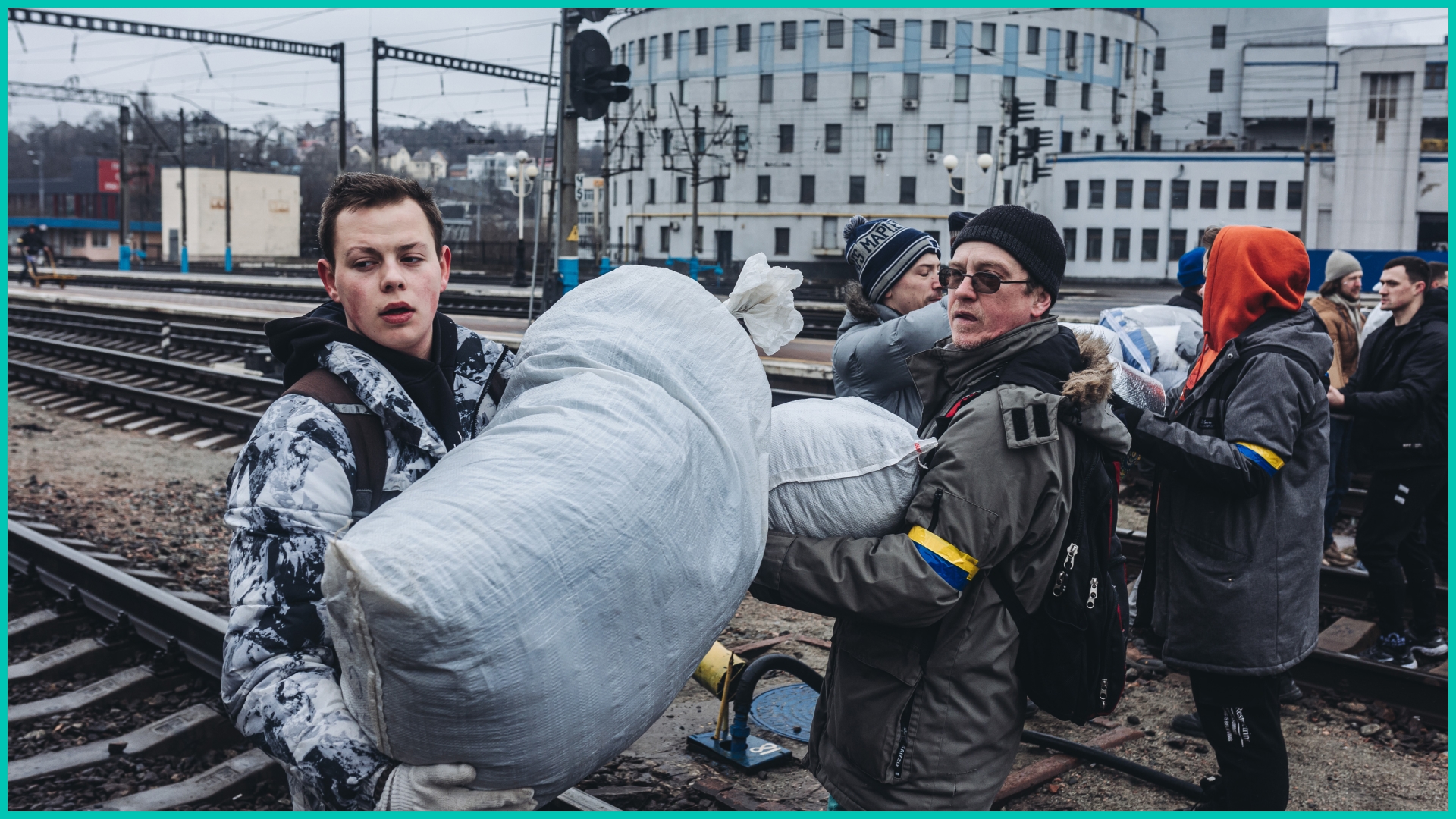 After 8 days of war since the start of attacks in Ukraine by Russia, the balance of the war according to the latest information from both the Ukrainian government and UNHCR is at least 2,000 civilians dead